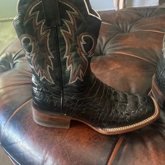 Black alligator boots black bought them from dallas texas no box